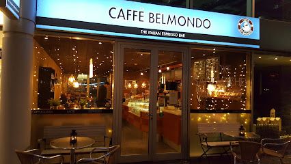 Caffè Belmondo WTC, біля вокзалу Amsterdam Zuid