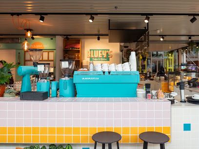 BLUEY'S Coffee & Kitchen, біля вокзалу Amsterdam Zuid