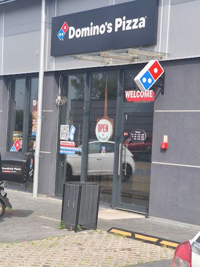 Domino's Pizza, біля вокзалу Nowy Dwór Mazowiecki