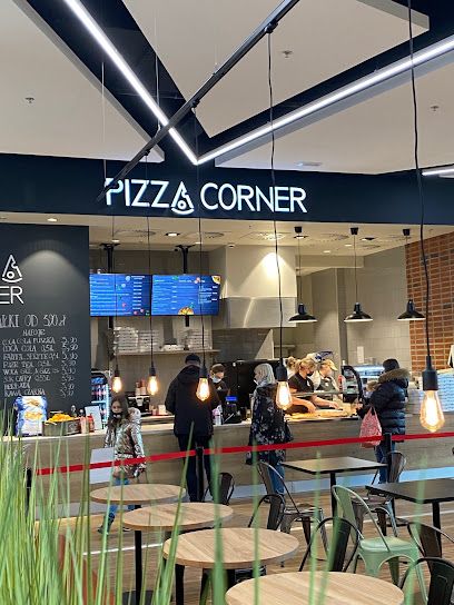 Pizza Corner Galeria Dekada, біля вокзалу Nysa