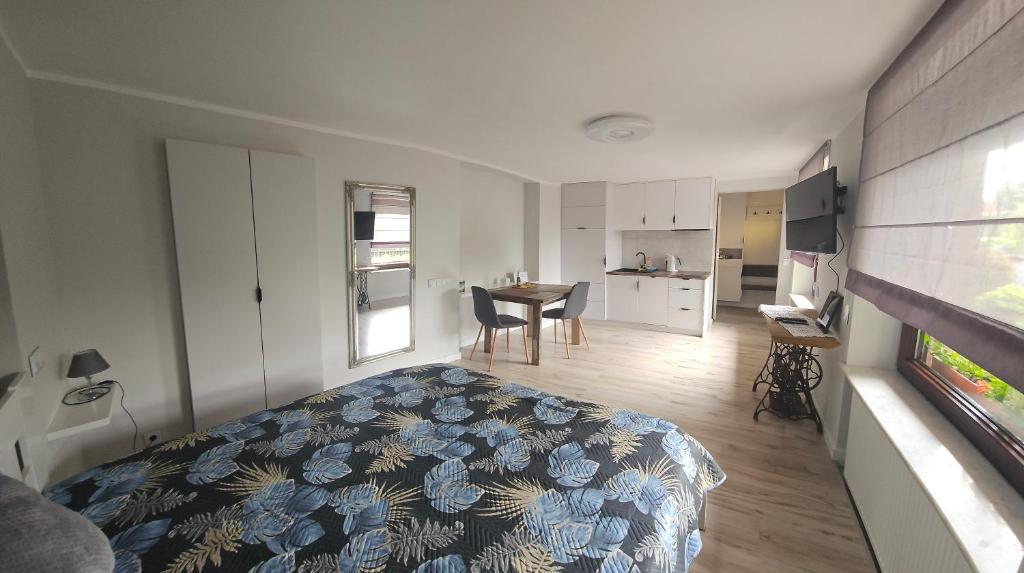 Apartament Wierzbowa - Pod Orzechem, житло біля вокзалу Ольштин Західний