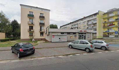 Lewiatan, магазин біля вокзалу Острув Велькопольський