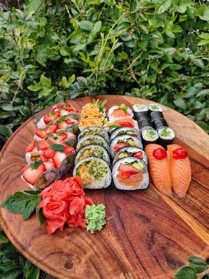 Sushi Piaseczno, біля вокзалу Piaseczno