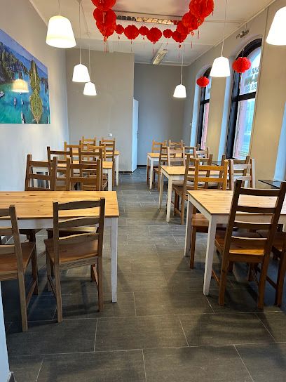 Bar Thai-Voi, біля вокзалу Piła Główna