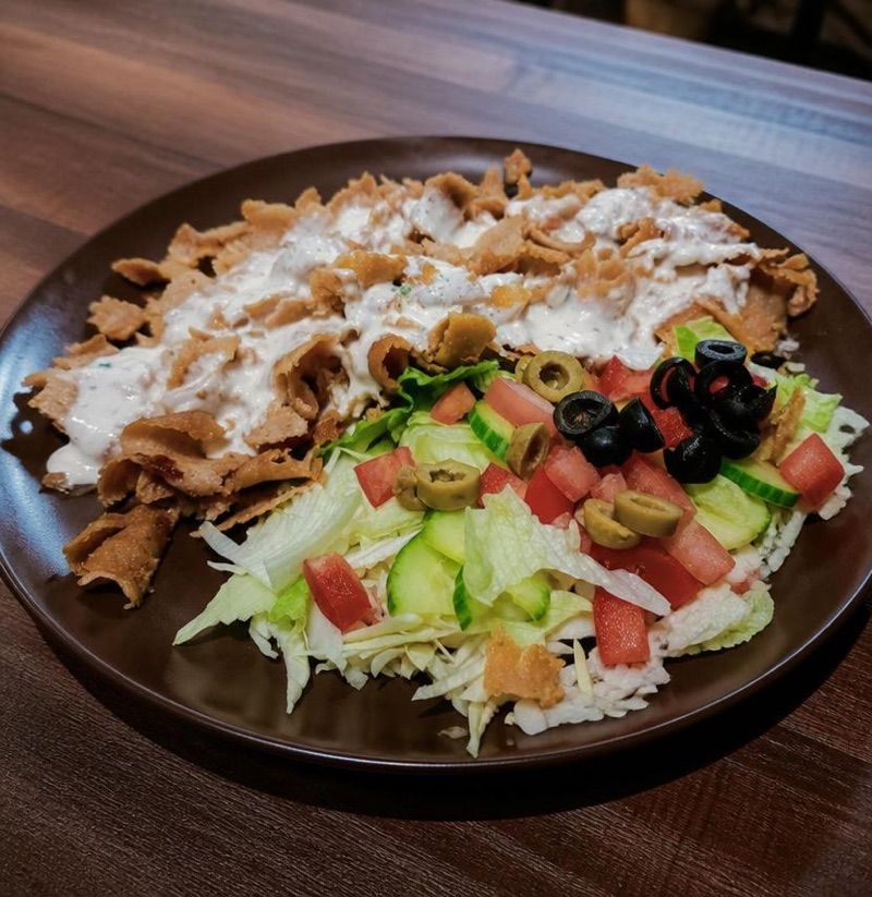 Bondhu kebab & Bistro Pilawa, біля вокзалу Pilawa