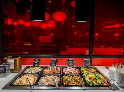 Express Oriental Avenida, біля вокзалу Poznań Główny