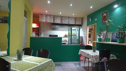 BAR "SMACZEK", біля вокзалу Pruszcz Gdański