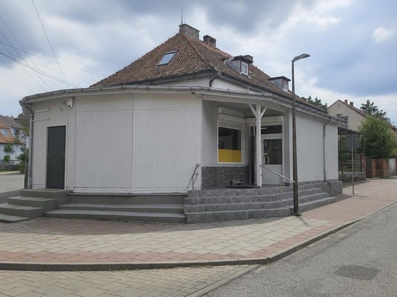 Sklep spożywczy "Tukan" Malwina Tumińska, sklep przy dworcu Ruciane-Nida