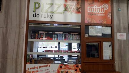 Pizza do ruky, біля вокзалу Banská Bystrica