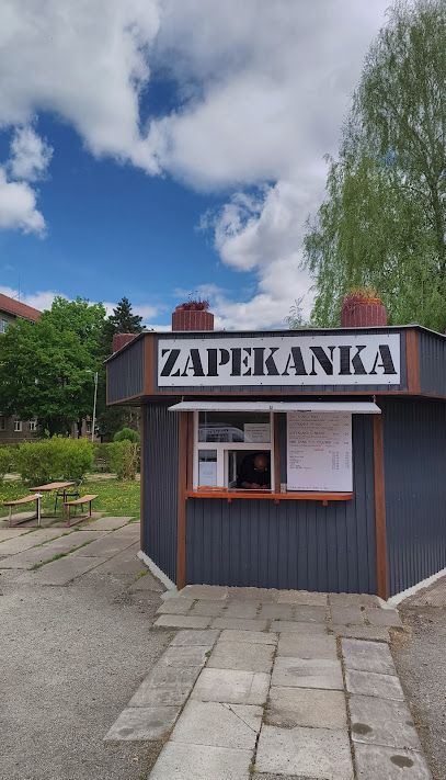 Zapekanka- Mňam Ti Amo, біля вокзалу Banská Bystrica