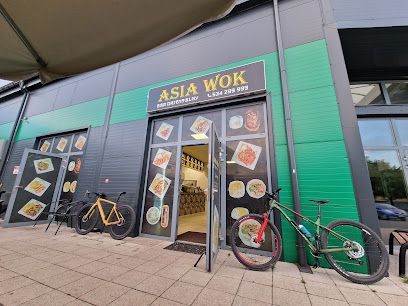 Asia Wok, біля вокзалу Skarżysko-Kamienna