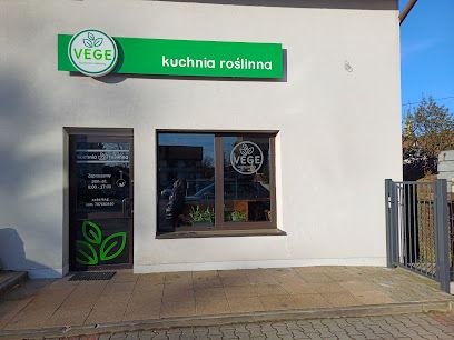 VEGE kuchnia roślinna, біля вокзалу Skoczów