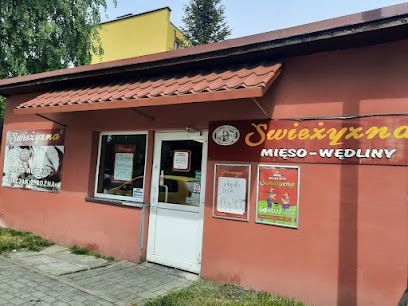 Świeżyzna, магазин біля вокзалу Скочув