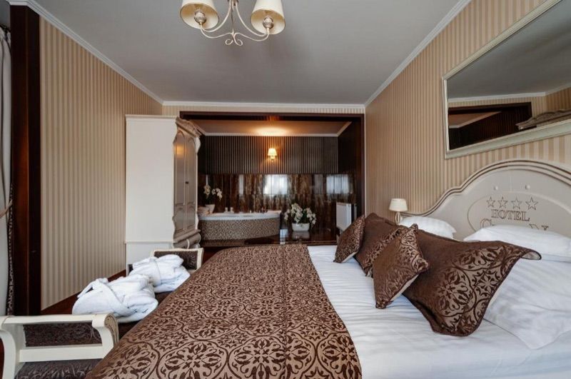 Hotel Chopin Business&SPA, житло біля вокзалу Сохачев