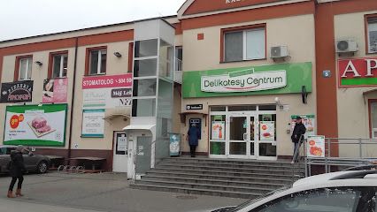 Delikatesy Centrum, магазин біля вокзалу Сохачев