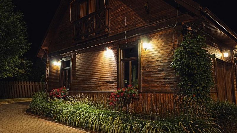 Restauracja Pod Sokołem, біля вокзалу Sokółka