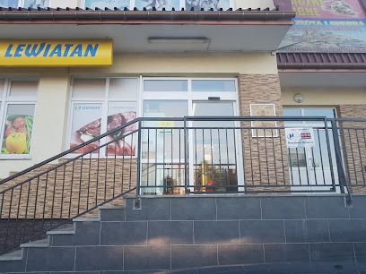Lewiatan, магазин біля вокзалу Сокулка