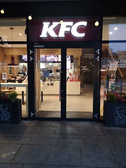 KFC Sopot Dworcowa, біля вокзалу Sopot