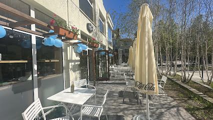 Punto A Capo Pizzeria & Ristorante, біля вокзалу Sopot