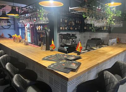 Tapas Bar Maya Restauracja Lunch, біля вокзалу Sosnowiec Główny