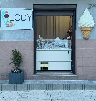 Lody Rozwadów Stalowa Wola, біля вокзалу Stalowa Wola Rozwadów