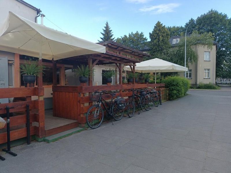 Pizzeria & Bistro La'tarnia, okolice dworca Świnoujście