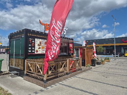 Beef Bus - Burger & Kebab, біля вокзалу Szamotuły