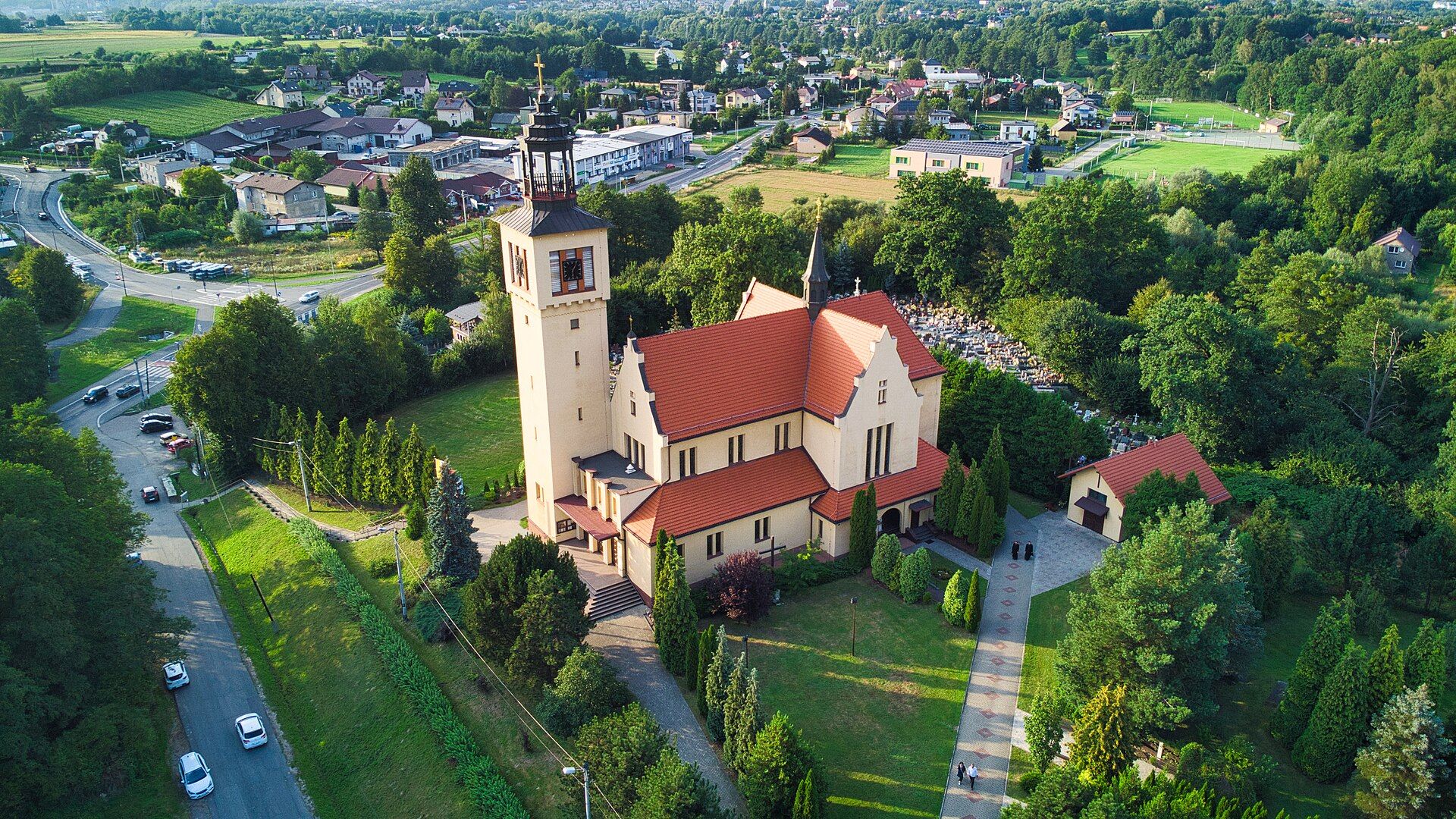 Kościół Niepokalanego Serca NMP, atrakcja w pobliżu dworca Szklarska Poręba Dolna
