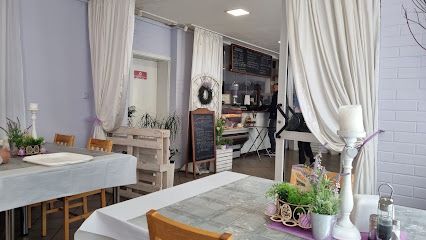 Bar TOTU, біля вокзалу Dworzec kolejowy "Wałcz"
