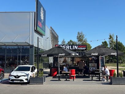 Berlin Döner Kebap, біля вокзалу Dworzec kolejowy "Wałcz"