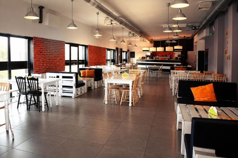 Restauracja Albero, okolice dworca Warka