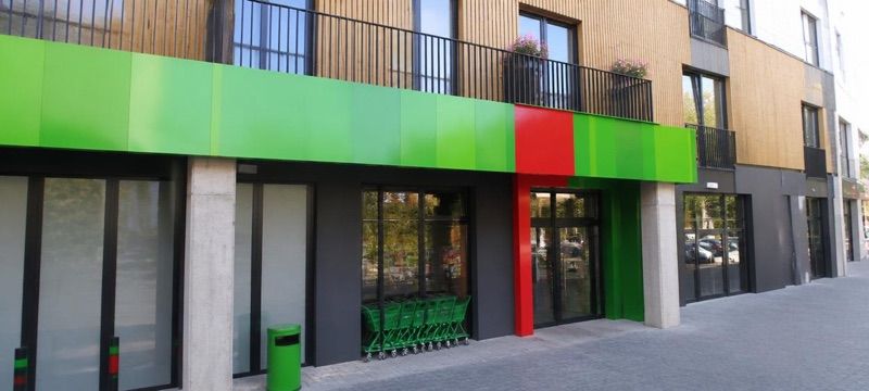 Delikatesy Centrum, sklep przy dworcu Wejherowo