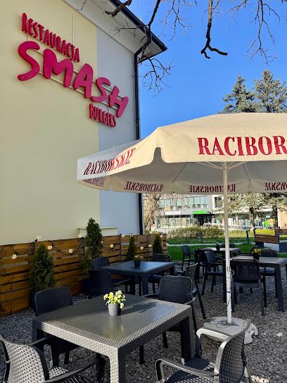 Restauracja SMASH Burgers & Kultowe Zapieksy, біля вокзалу Wisła Uzdrowisko
