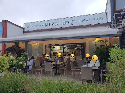 Mewa Cafe, біля вокзалу Władysławowo