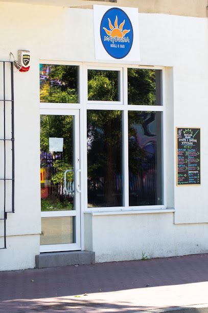 Mayówka Grill&Bar, біля вокзалу Wołomin