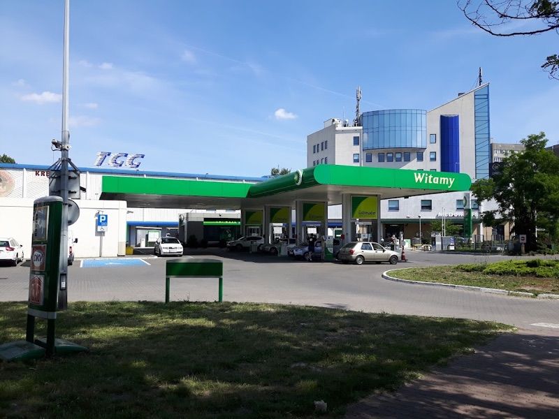 Centrum Handlowe TGG, торговий центр біля вокзалу Вроцлав Міколаюв