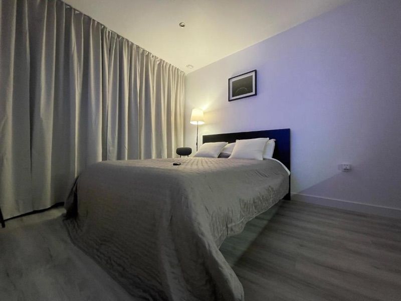 Ciepla cela we Wronkach, hotel blisko dworca Wronki