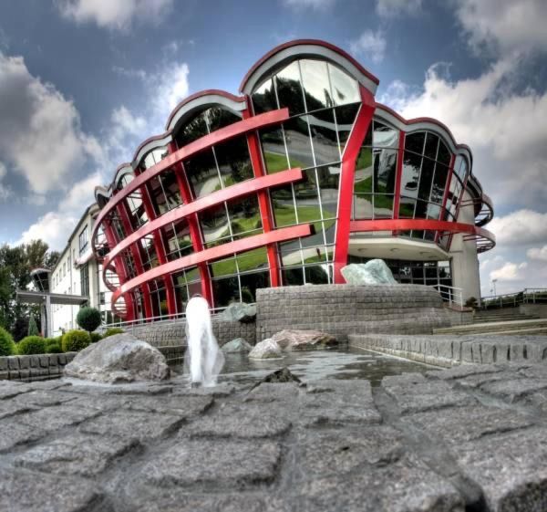 Hotel Olympic, житло біля вокзалу Вронки