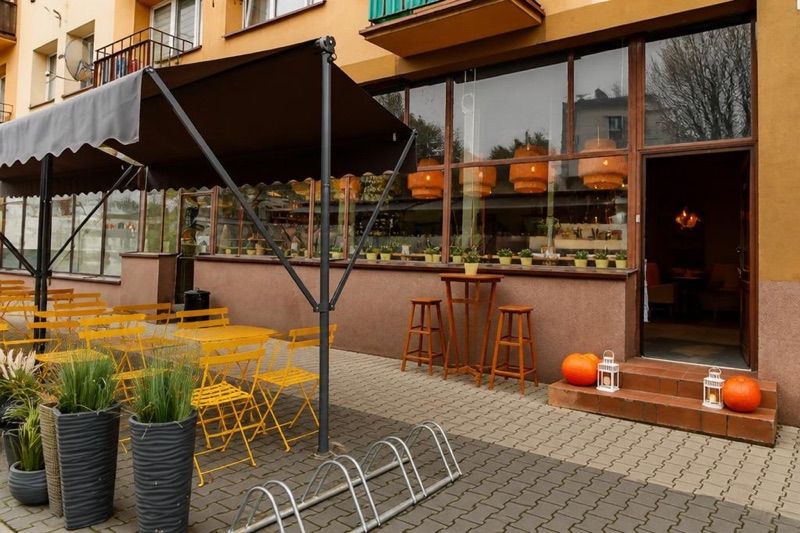 Caffè & Gelato, okolice dworca Zduńska Wola
