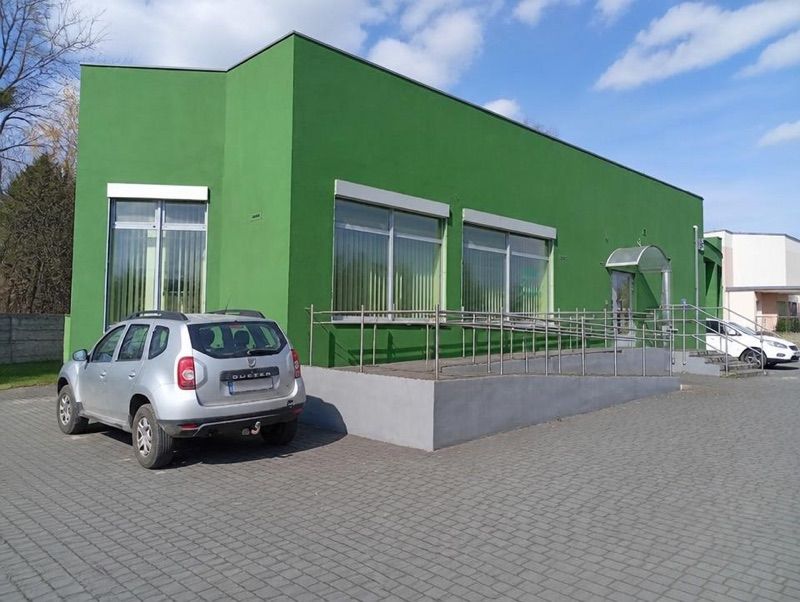 Apteka, sklep przy dworcu Zdzieszowice