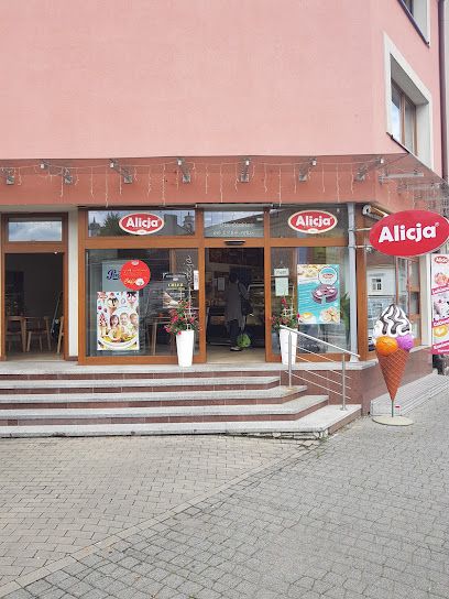 Cukiernia Alicja, біля вокзалу Żywiec