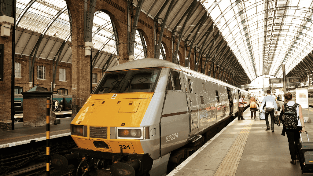 TransPennine Express Залізничний вокзал Лондона
