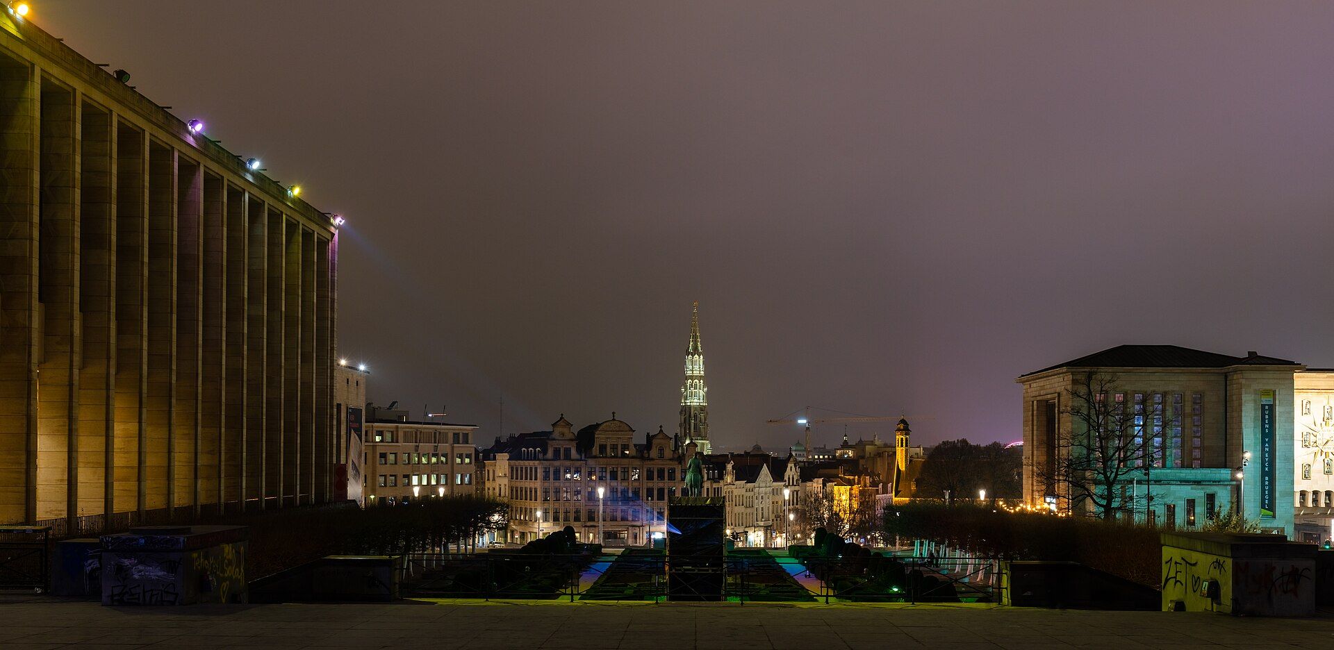 Mont des Arts, atrakcja w pobliżu dworca Bruxelles-Central/Brussel-Centraal
