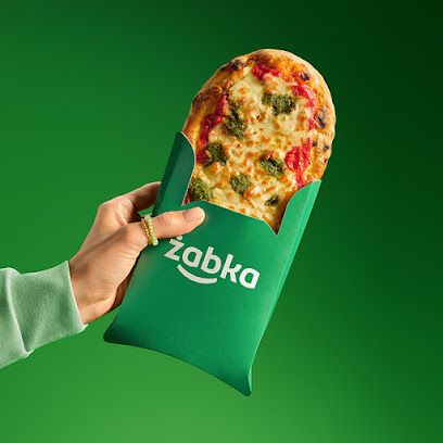 Żabka, магазин біля вокзалу Бялогард