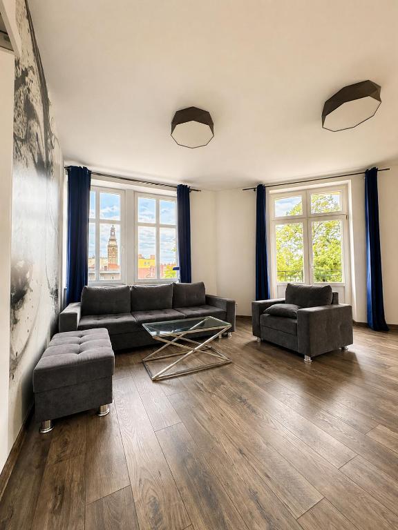 Apartament Pod Ratuszem - Boleslawiec Centrum - Old Town View, житло біля вокзалу Болеславец