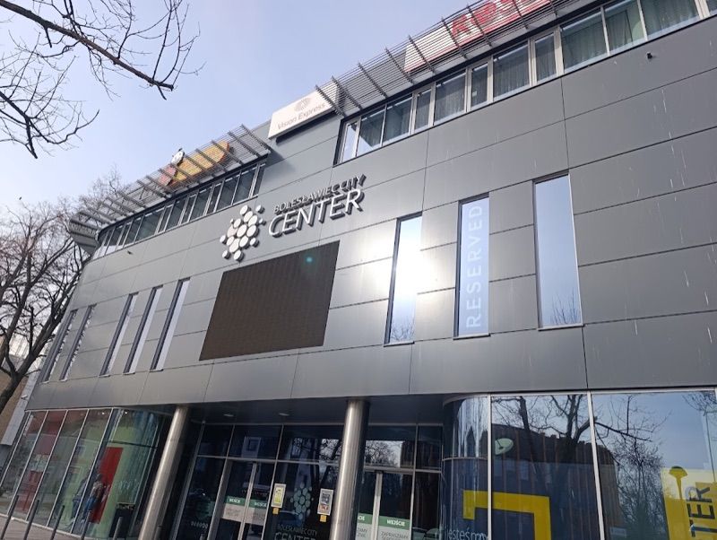 Bolesławiec City Center, торговий центр біля вокзалу Болеславец