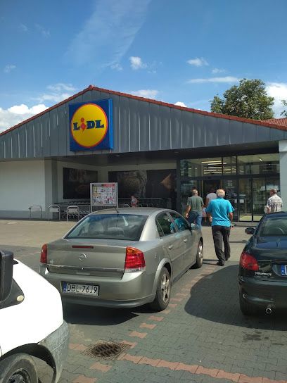 Lidl, магазин біля вокзалу Болеславец