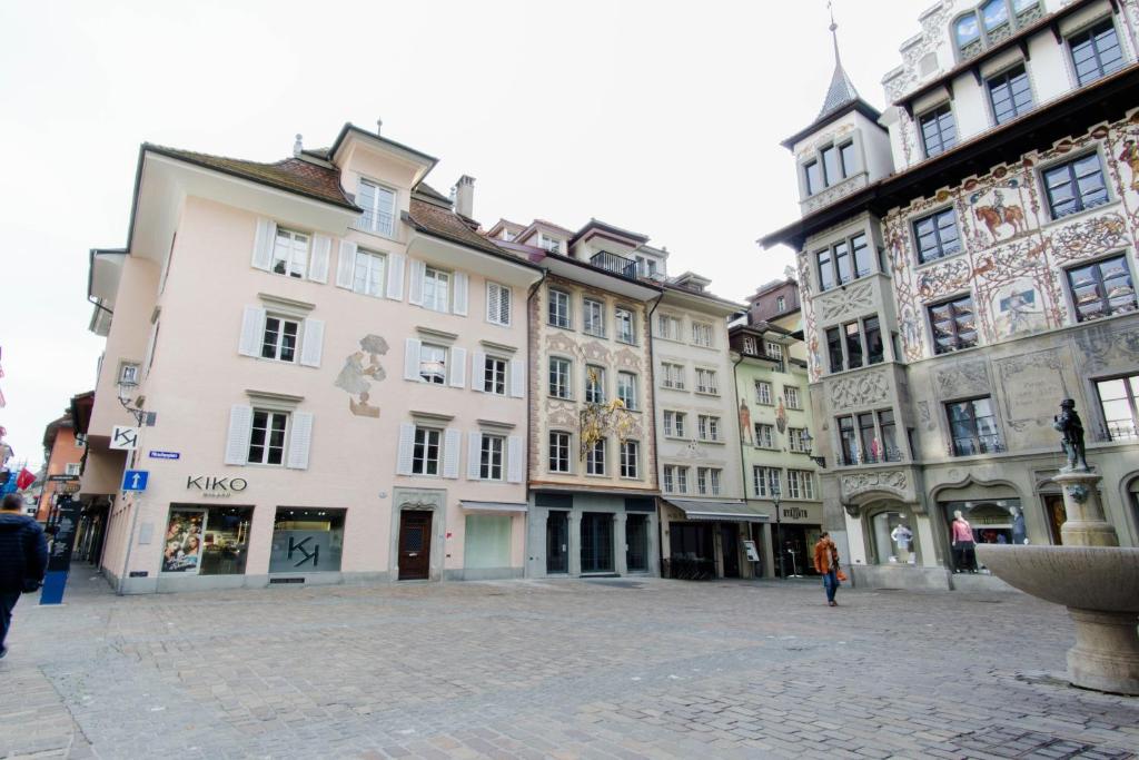 KoBi Apartments Hirschenplatz, житло біля вокзалу Luzern
