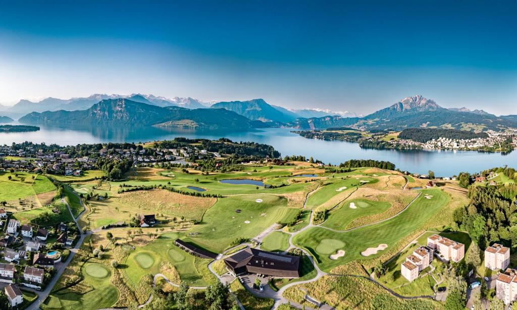 Gasthaus Badhof - Golfhotel, житло біля вокзалу Luzern