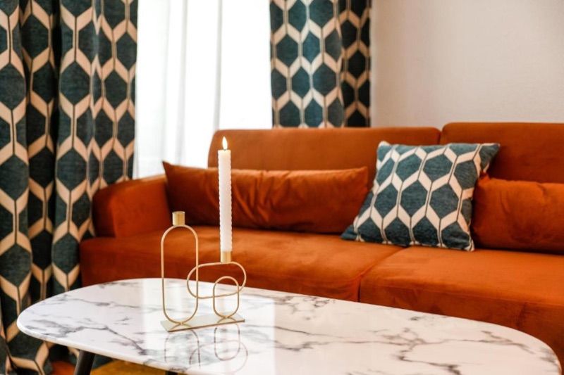 Marché 28 Guesthouse, житло біля вокзалу Montreux